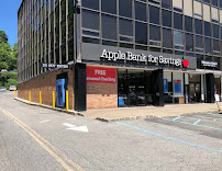 Apple Bank 04