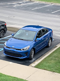 Glassman Kia 04