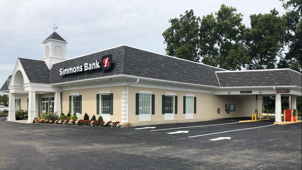Simmons Bank 01