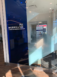 Bank of America (with Drive-thru services) 02