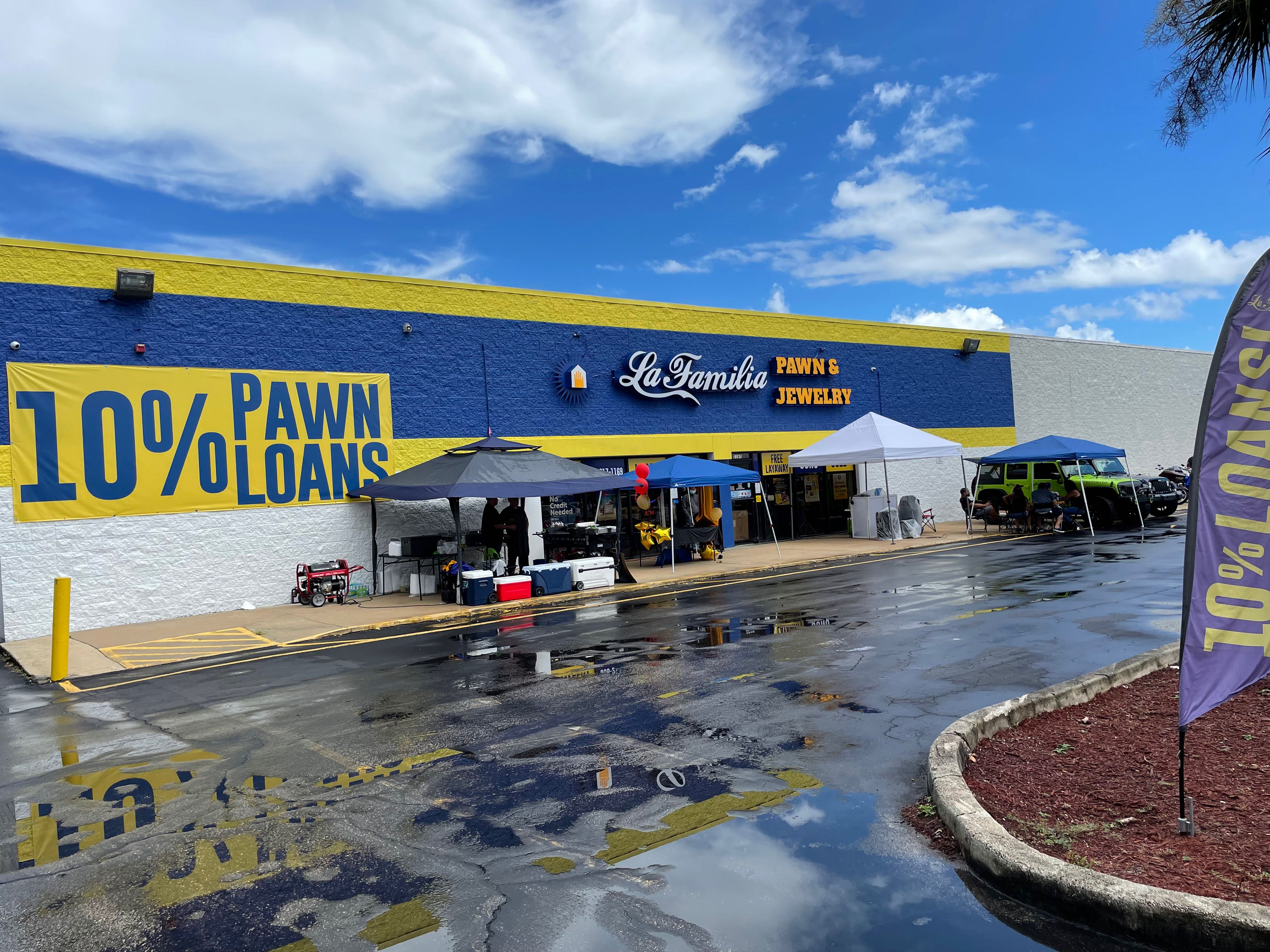 La Familia Pawn and Jewelry Orange City 01