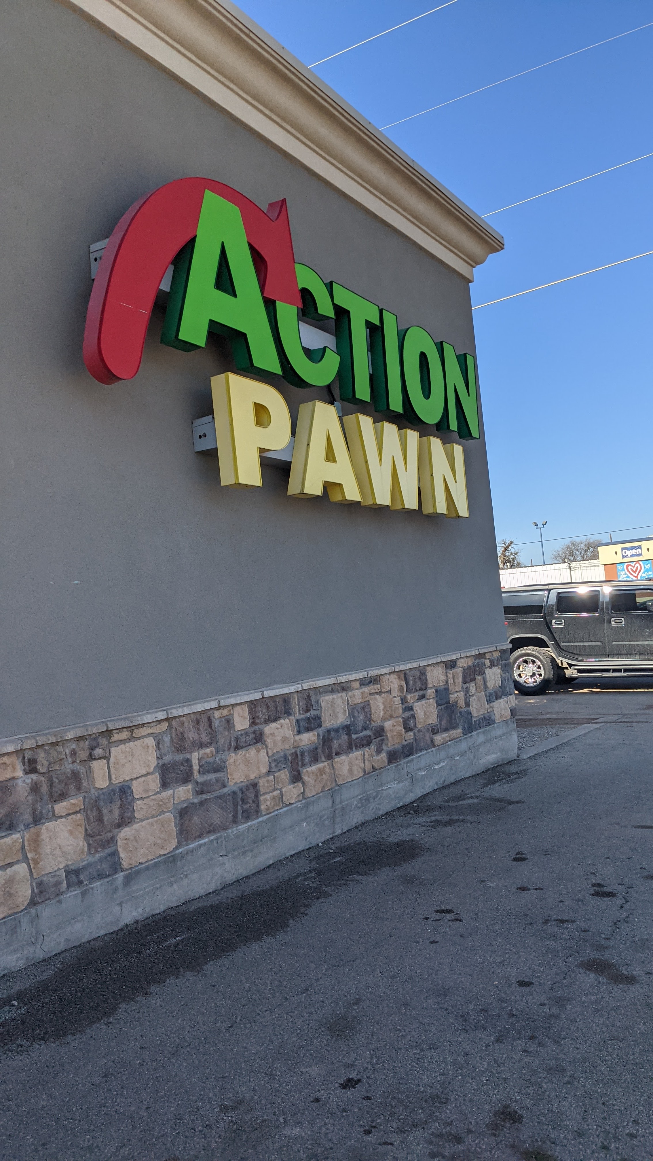 Action Pawn 01