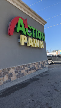 Action Pawn 01