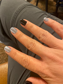 Loan Mai Nail Salon 03