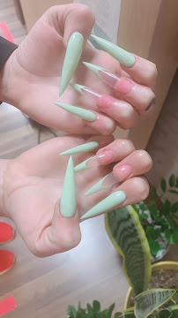 Loan Mai Nail Salon 04