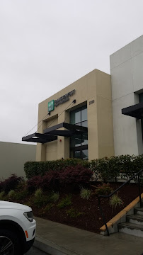 Bank of the West 02