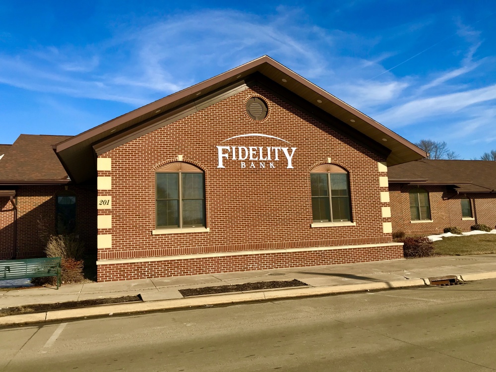 Fidelity Bank & Trust 01