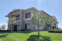 Country Club Bank 01