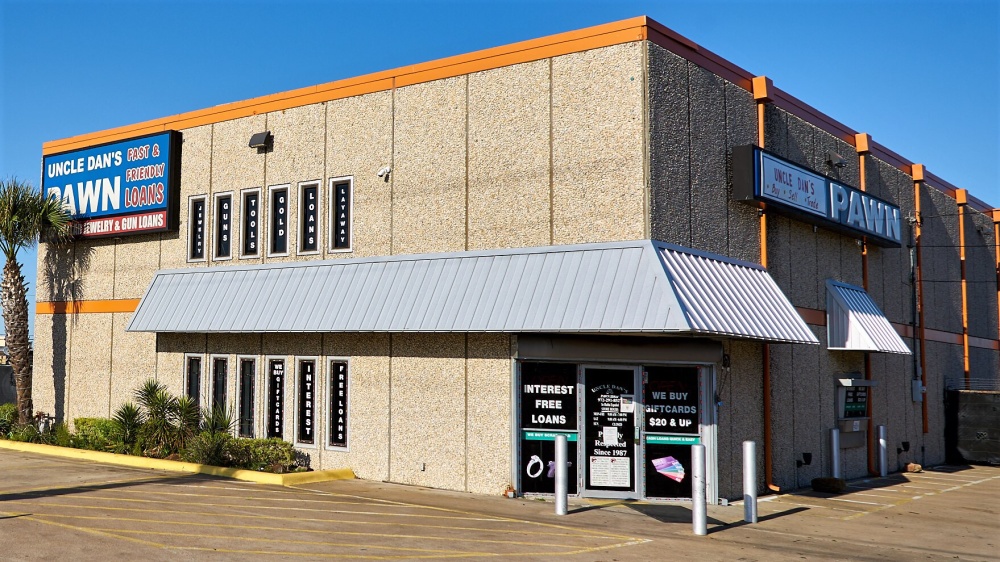 Uncle Dan's Pawn Shop - Cedar Hill 01