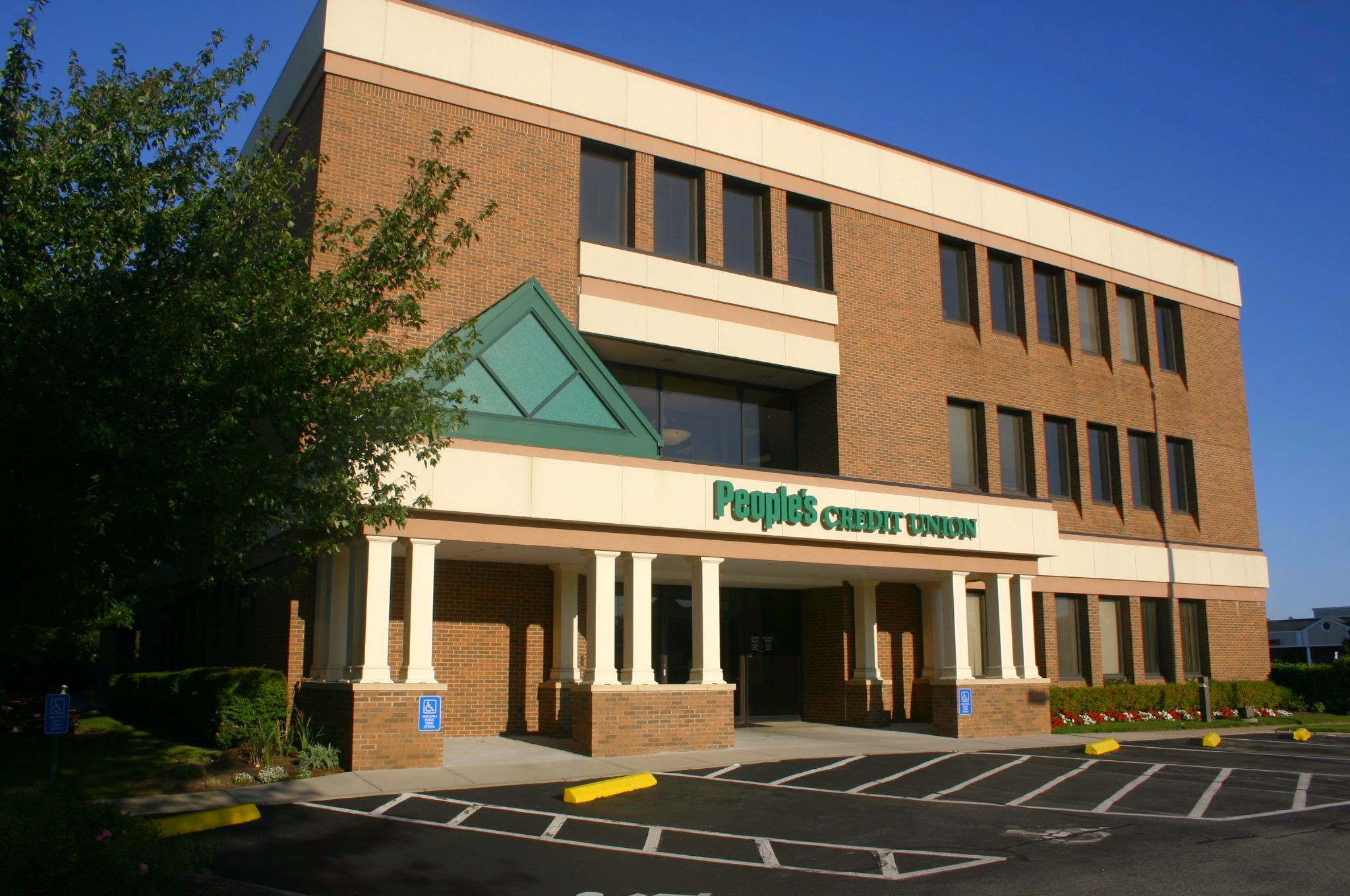 People's Credit Union 01
