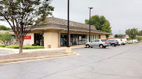 Bank of America (with Drive-thru ATM) 01