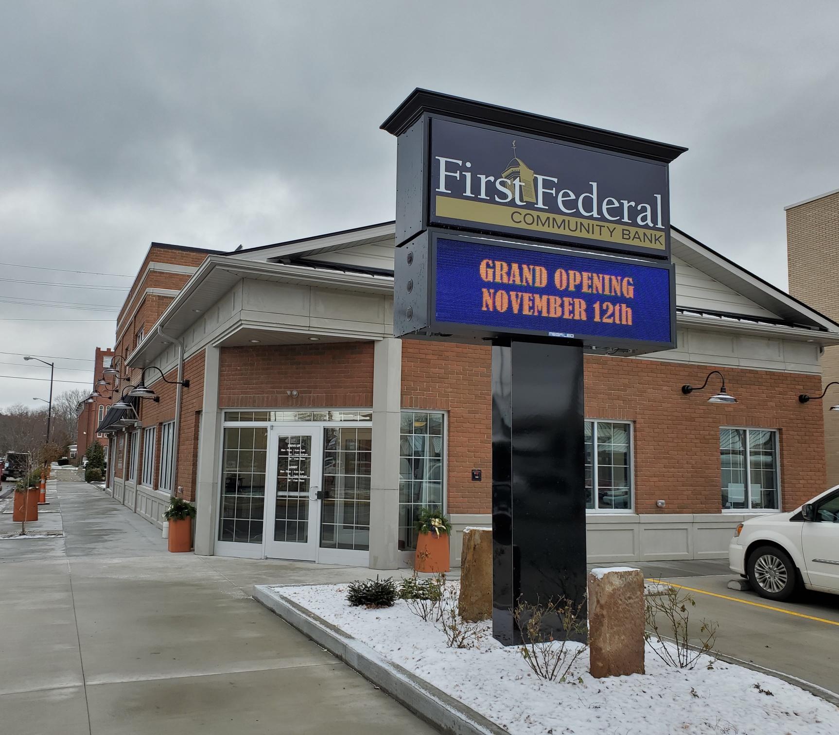 First Federal Community Bank 01