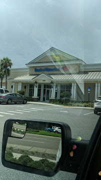 Bank of America (with Drive-thru ATM) 02