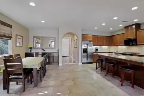 Dream Home Real Estate & Home Loans 01