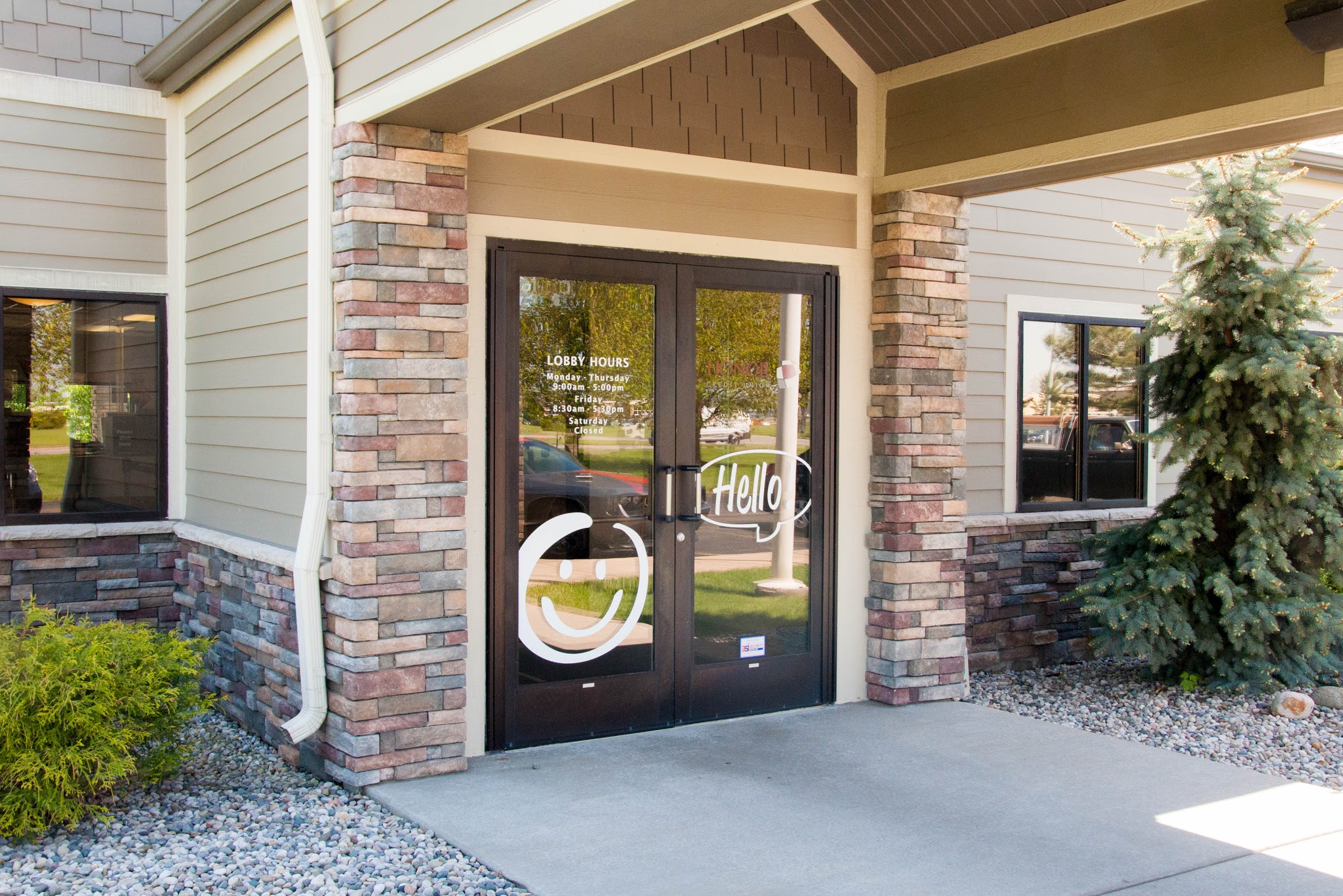 Honor Credit Union - Helmer 01