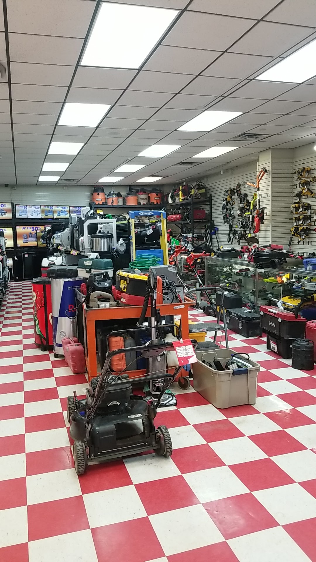 Cash Pawn 01