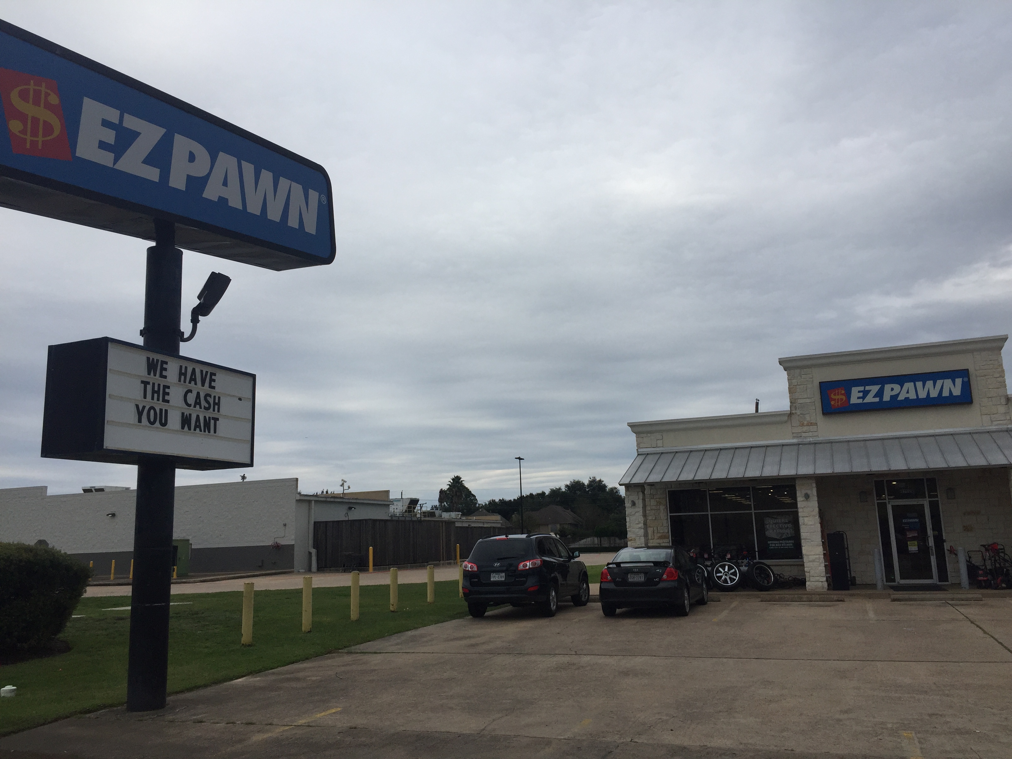EZPAWN 01