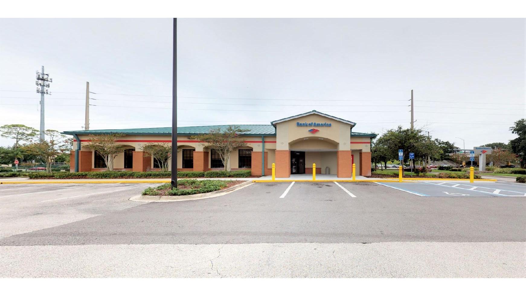 Bank of America (with Drive-thru ATM) 01