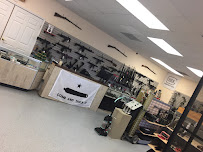 Loan Survivor Pawn and Gun 03