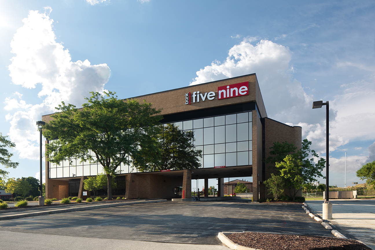 Bank Five Nine 01
