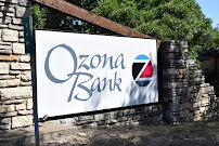Ozona Bank - Wimberley Motor Bank 03