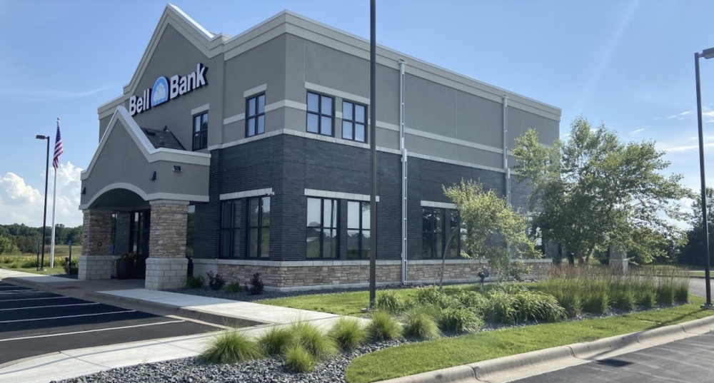 Bell Bank, Forest Lake 01