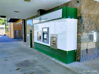 MVB Bank 04
