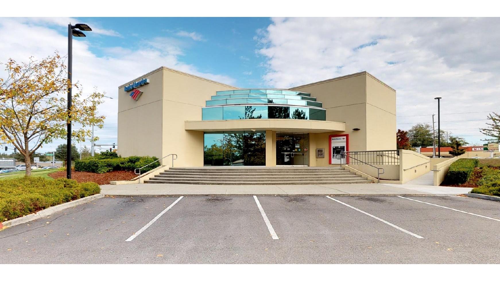 Bank of America (with Drive-thru ATM) 01