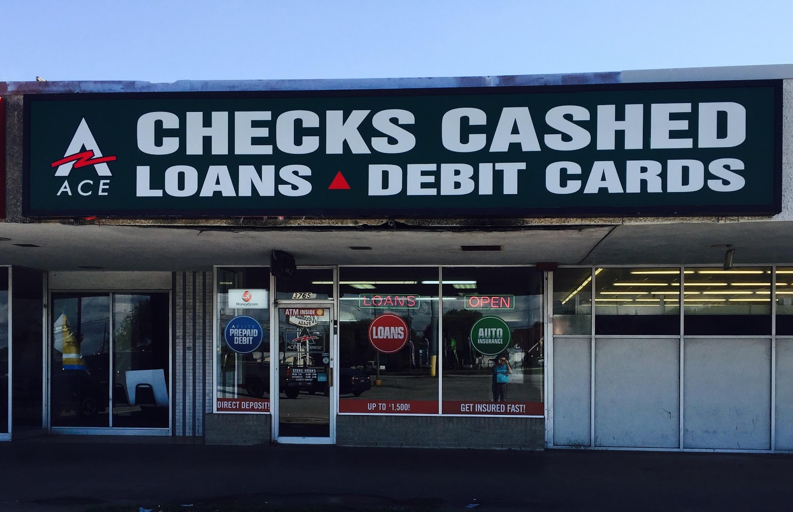 ACE Cash Express 01