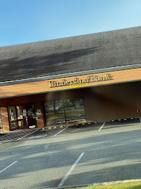 Timberland Bank 02