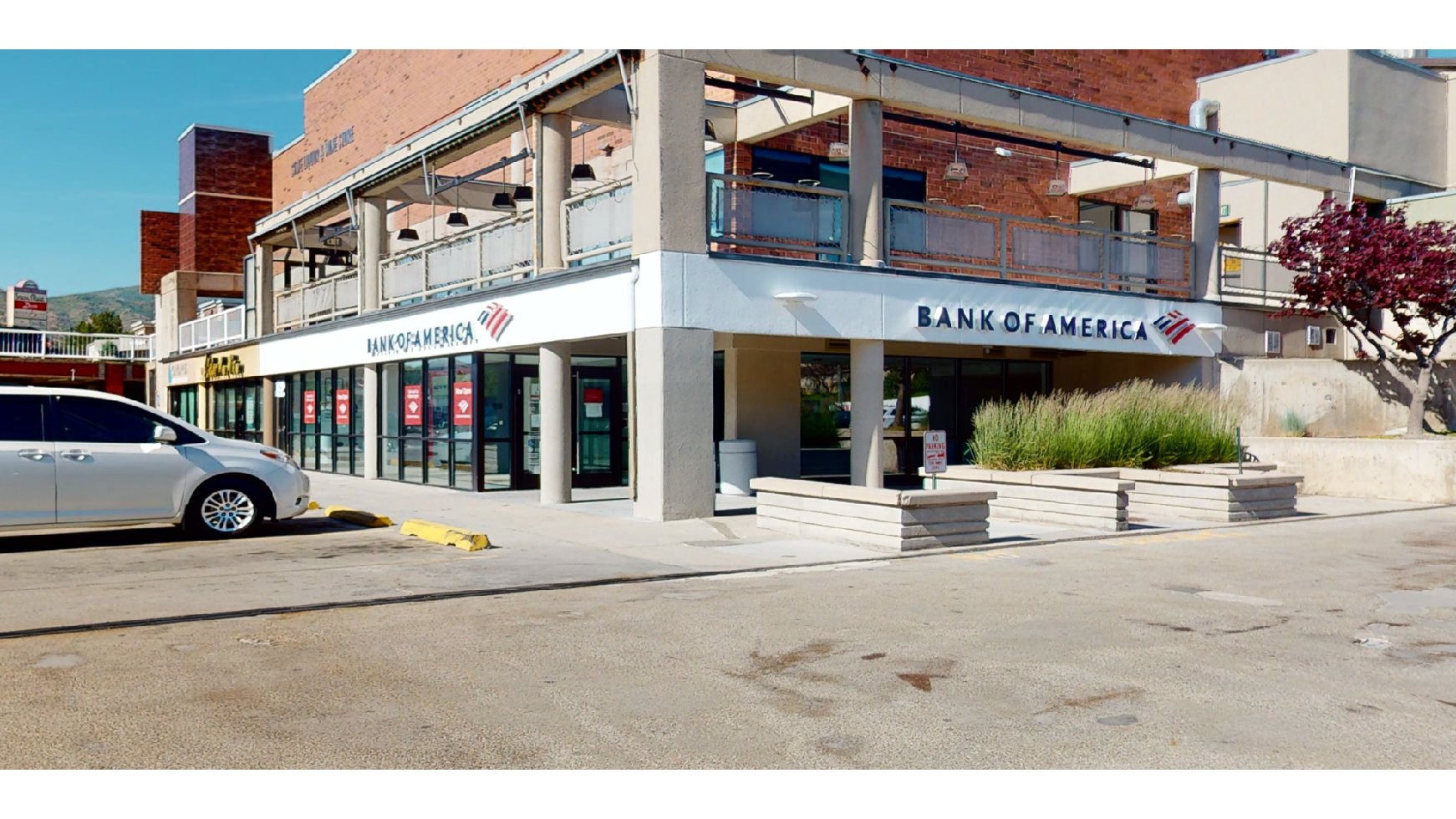 Bank of America Financial Center 01