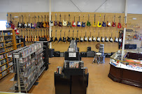 Jayhawk Pawn & Jewelry 03