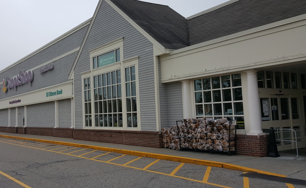 Citizens Bank Supermarket Branch 01