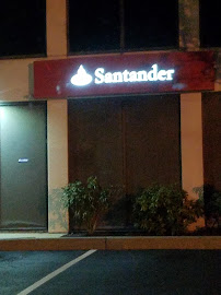 Santander Bank Branch 04