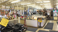 Sol's Jewelry & Loan 02
