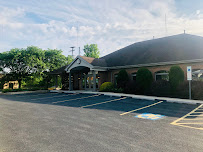 Traditions Bank 04
