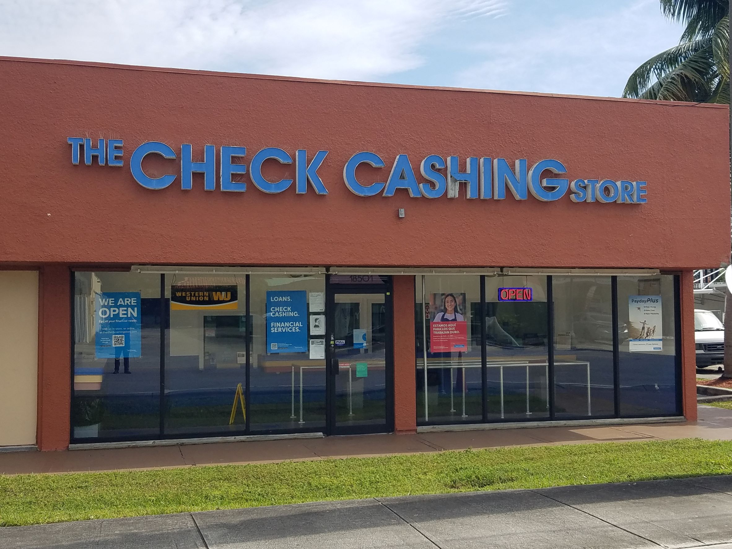 The Check Cashing Store 01