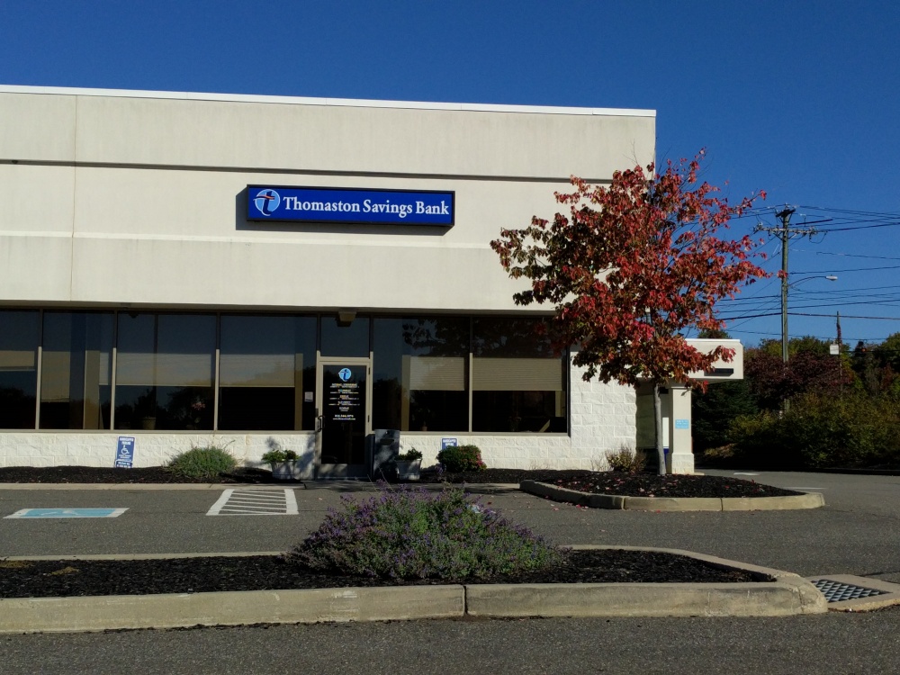 Thomaston Savings Bank 01