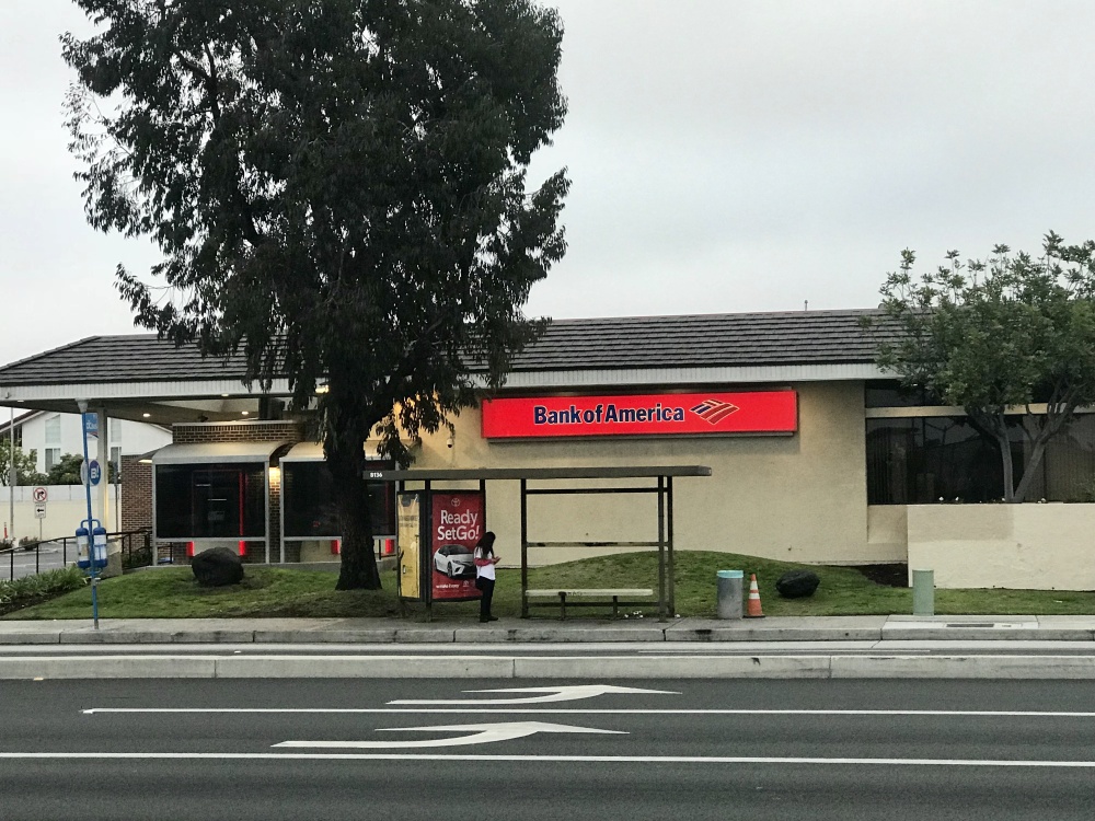 Bank of America (with Drive-thru ATM) 01