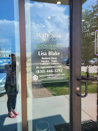 Lisa Blake - Vandyk Mortgage Corp. 01