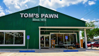 Tom's Pawn Shop 01