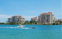 Daniel Lopez, RE/MAX Advance Realty II 04