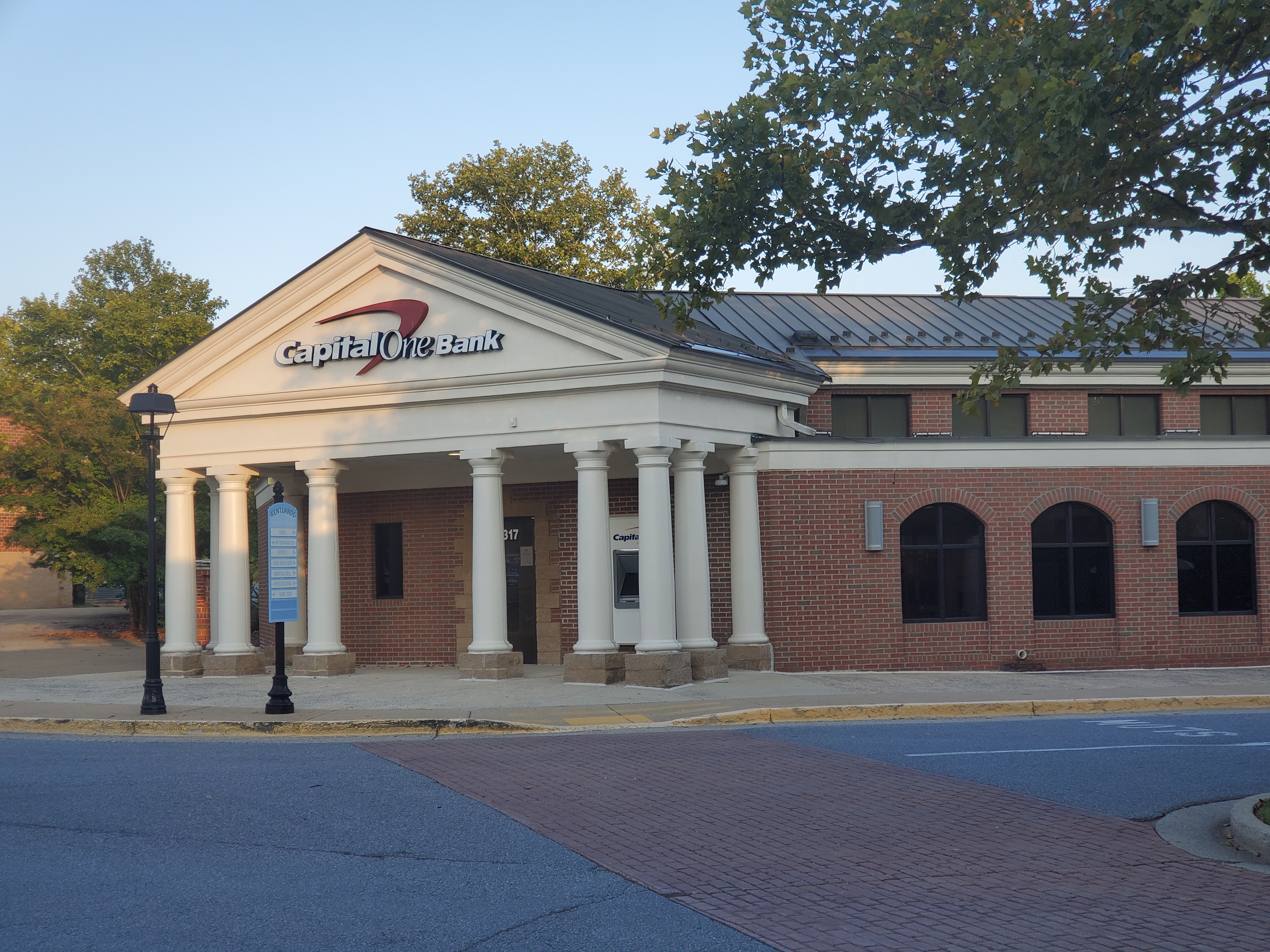 Capital One Bank 01