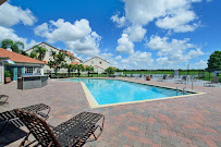 Lake Tivoli Apartments 03