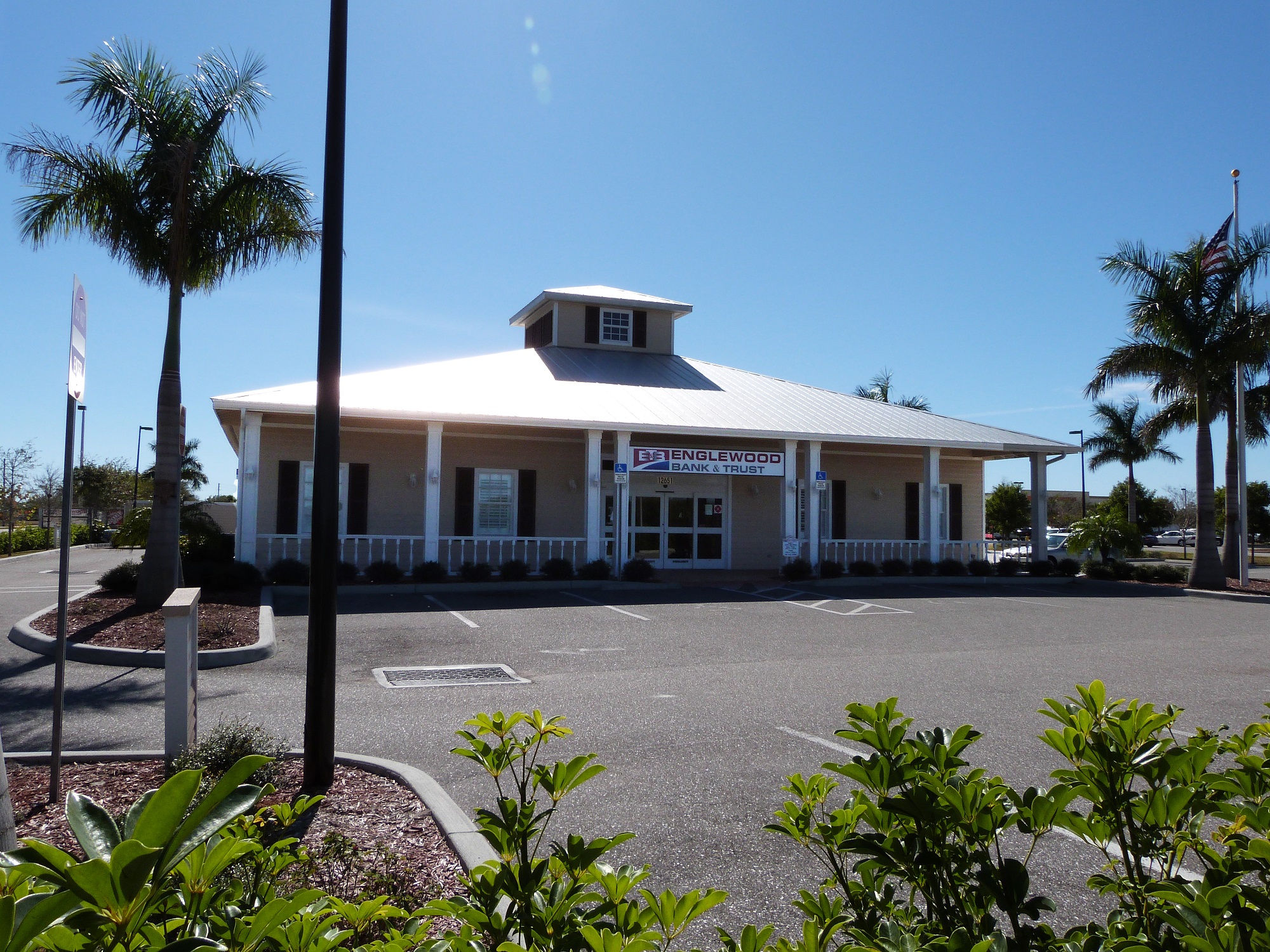 Englewood Bank & Trust 01