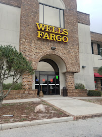 Wells Fargo Bank 01