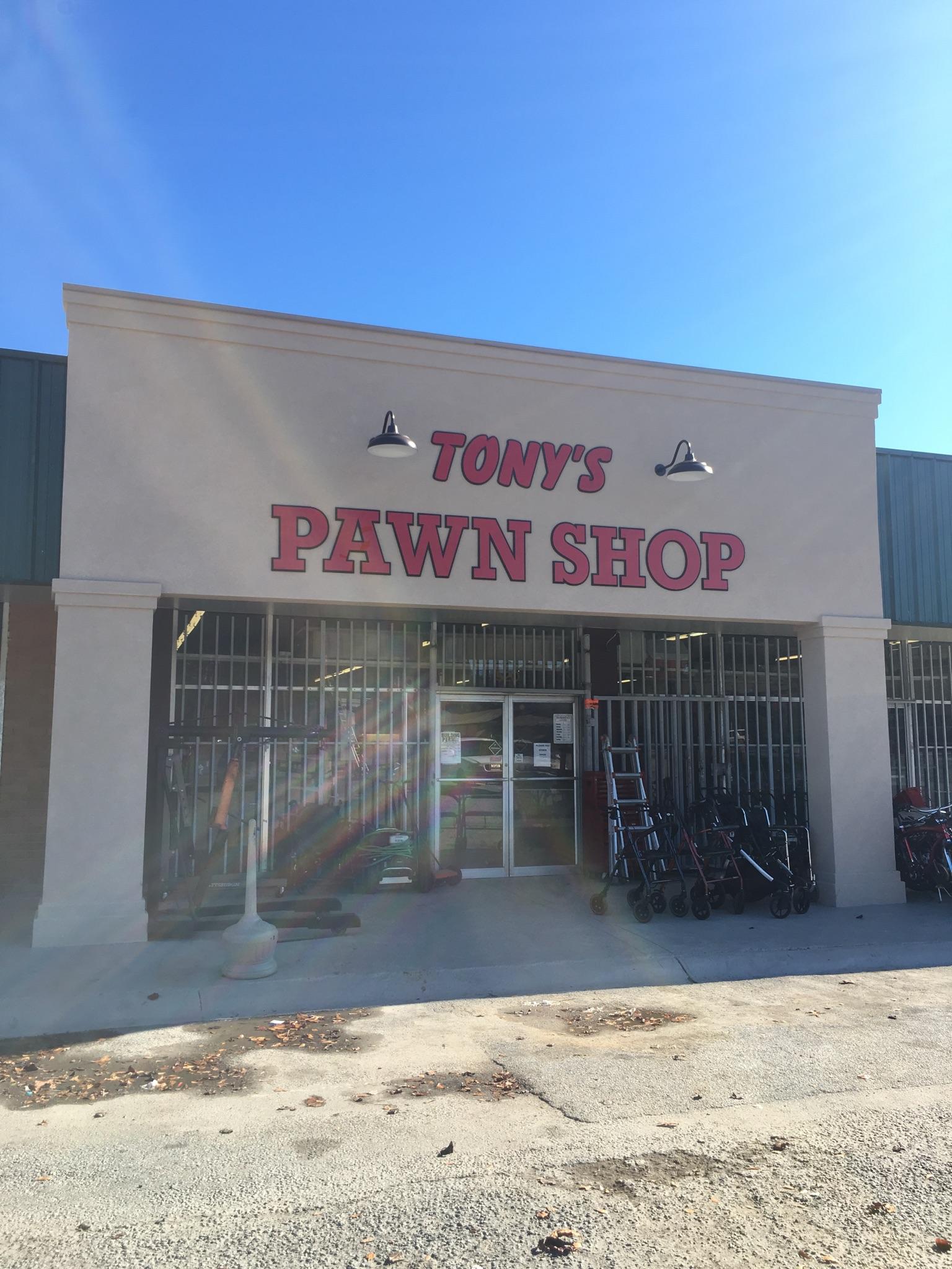 Tonys Pawn Shop 01