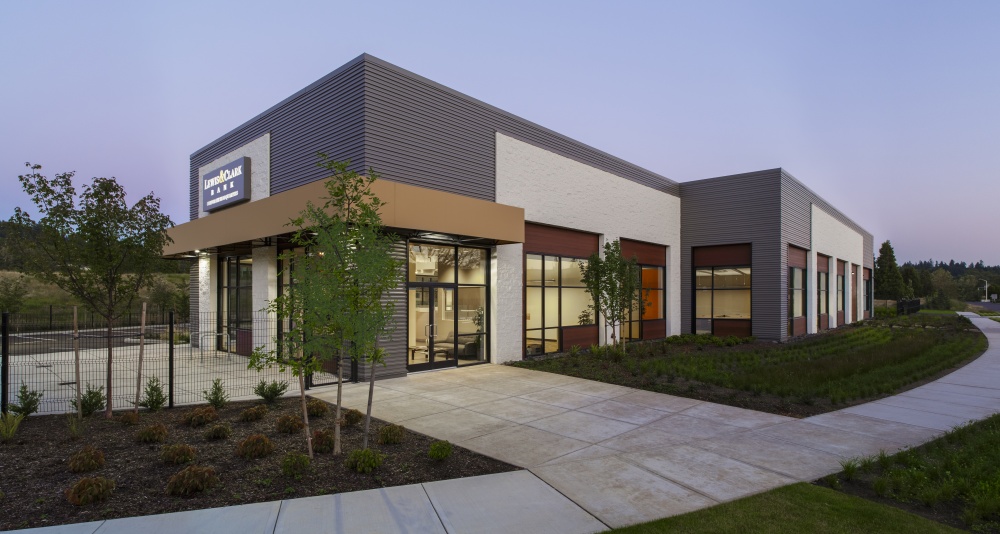 Lewis & Clark Bank 01