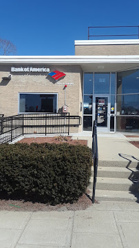 Bank of America (with Drive-thru ATM) 02