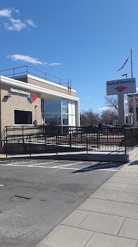 Bank of America (with Drive-thru ATM) 03